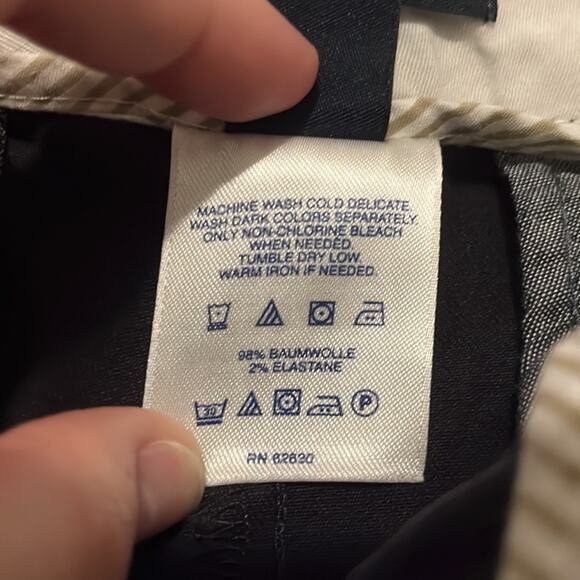 Land’s End Navy Crop Pants - Picture 9 of 9